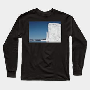 Kayaking whith icebergs (Disko bay) Long Sleeve T-Shirt